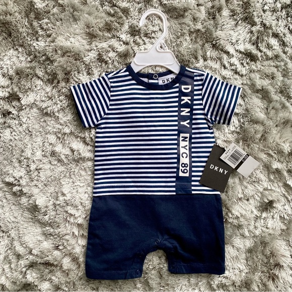 DKNY Navy & White Stripe Short Sleeve Romper Size 0-3 Months NWT - Picture 2 of 4